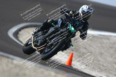 media/Nov-01-2025-TrackDaz (Sat) [[2b4d5192bc]]/C Group/1240pm (Turn 2 Outside)/